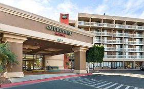 Courtyard Oxnard Ventura