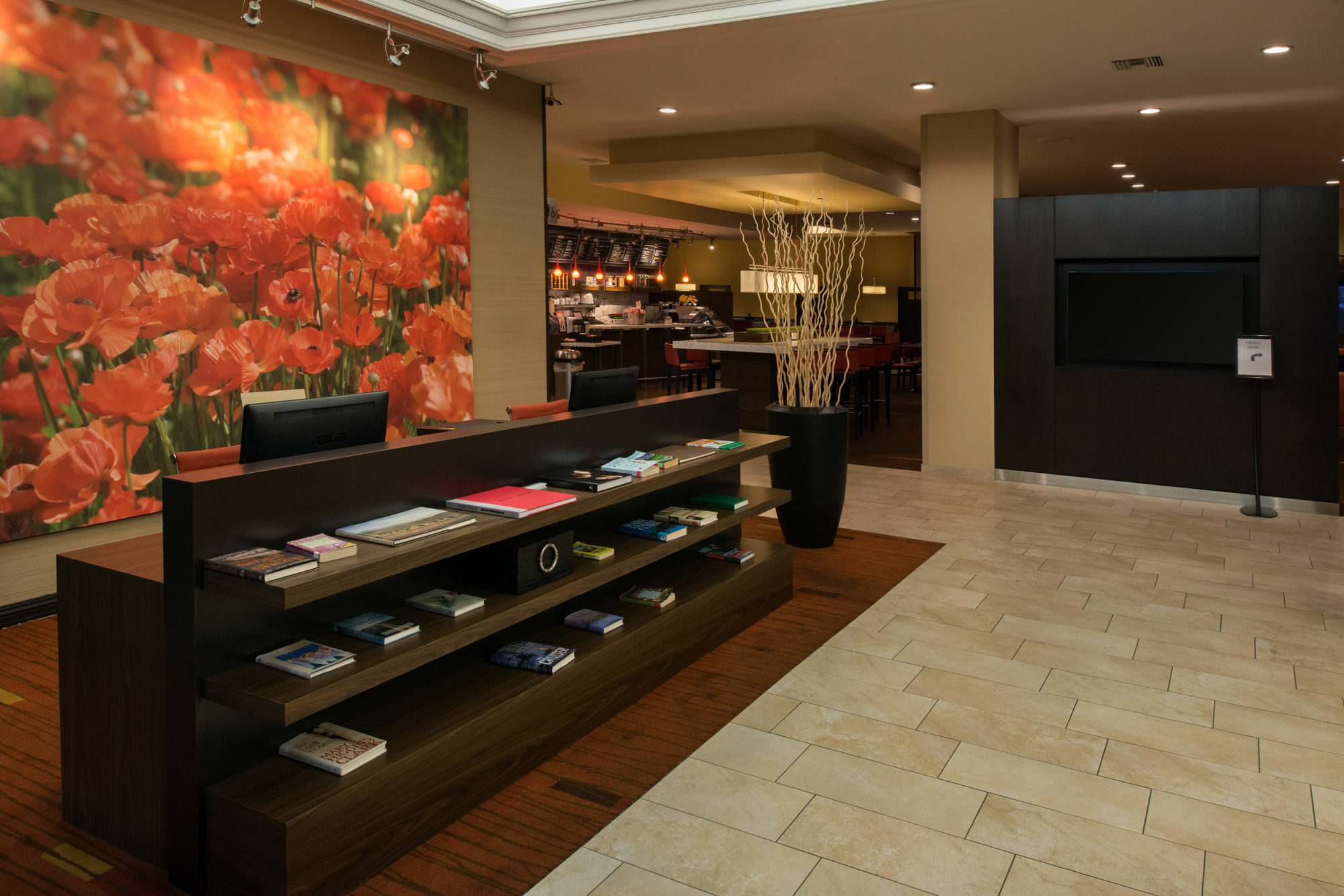 Courtyard By Marriott Oxnard/Ventura Hotel Exterior photo